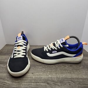 Vans UltraRange Exo Mte Comfort Sneakers Casual Shoes Womens Size 8.5 NEW